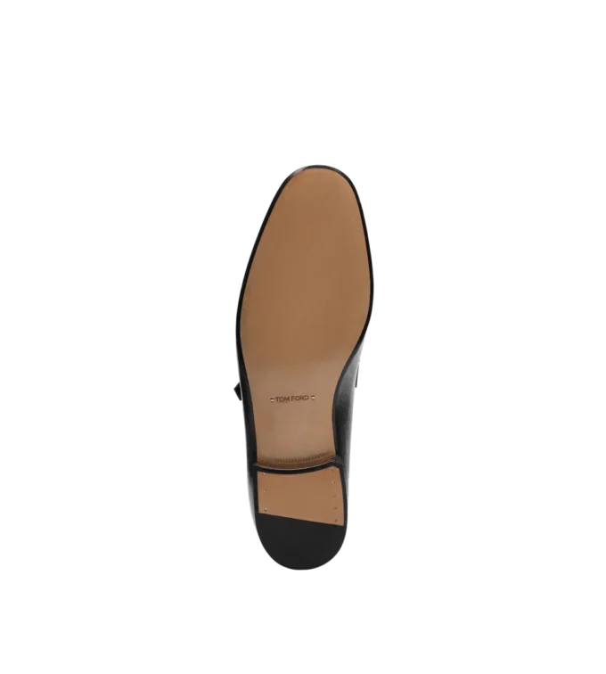 Ελαστικά δερμάτινα Gigi Twisted Band Buckle Loafer