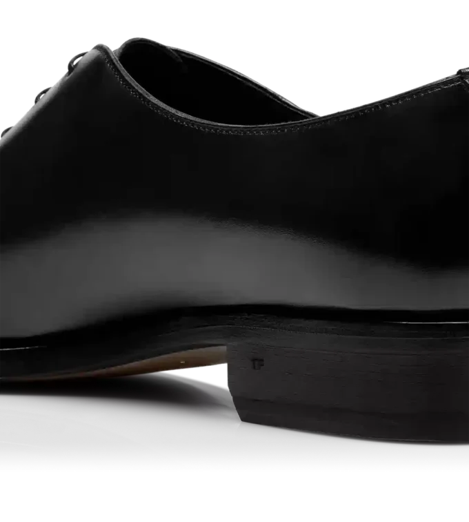 Γυαλισμένο δέρμα Wholecut Lace Up