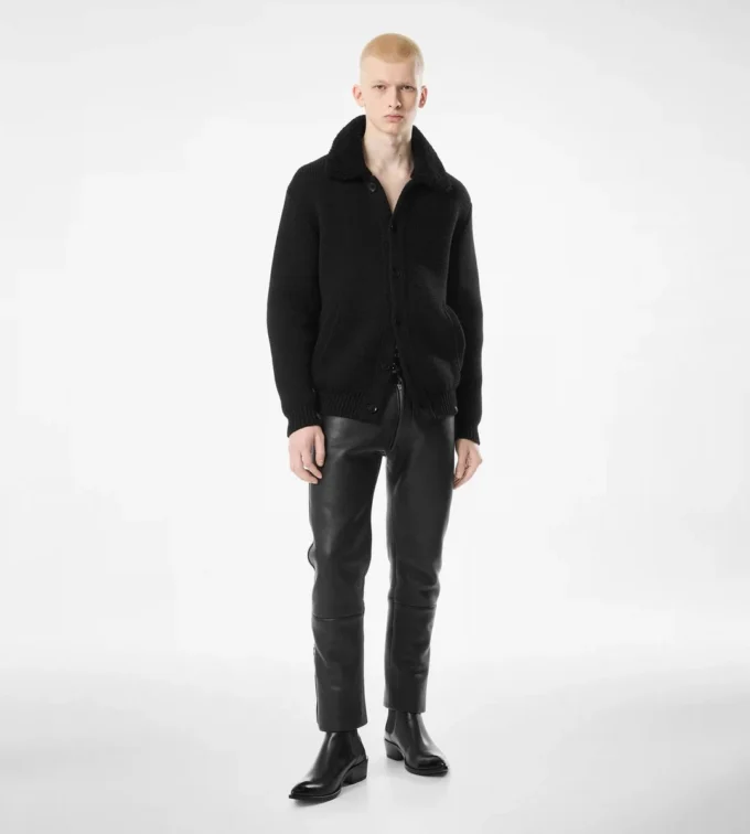 Καρδιγκάν από κασμίρ με γιακά από δέρμα προβάτου