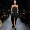 Κομψό βραδινό φόρεμα από μαλλί χωρίς τιράντες