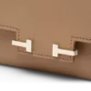 Μαλακό δερμάτινο πορτοφόλι Aube Compact