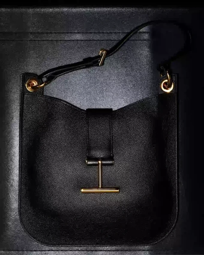 Μικρή τσάντα χιαστί από δέρμα Grain Leather Tara