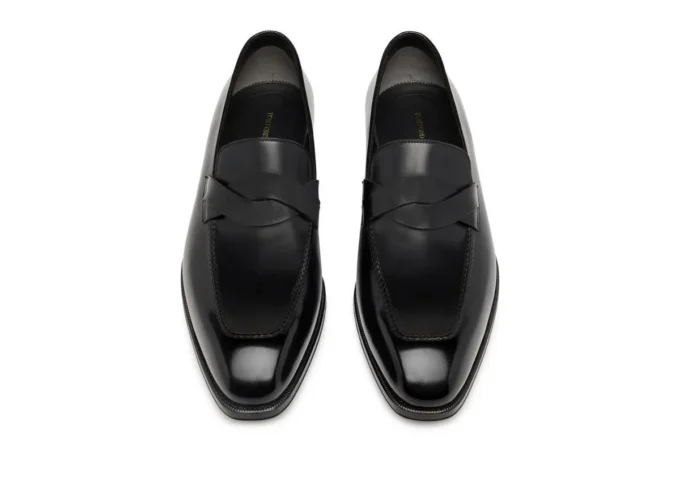 Μποτάκια Elkan Twisted Band Loafer από γυαλισμένο δέρμα