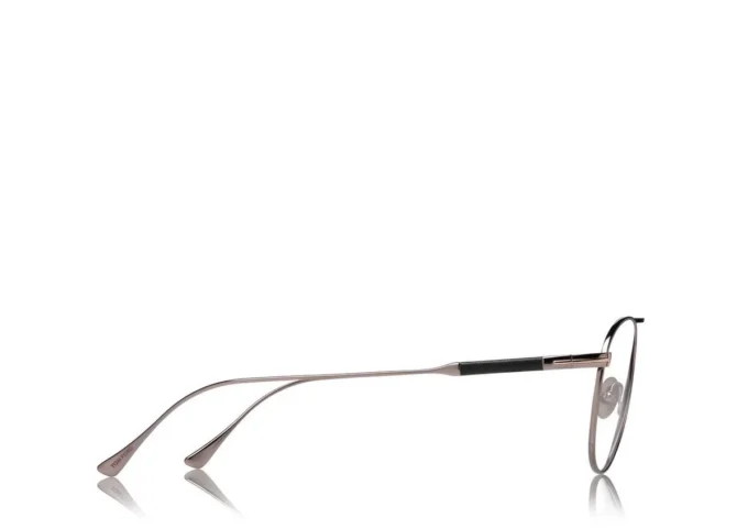 Τιτανίου Pilot Optical